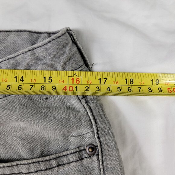 21 Men Gray Mens Size 31 Denim Shorts Casual Outdoors Walking Comfort Summer - Picture 7 of 9